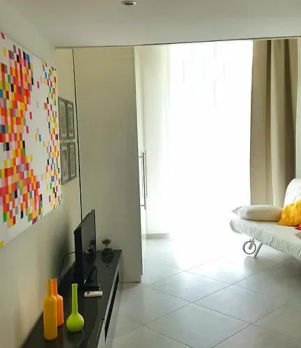 Dante - Centro Apartmán Bari